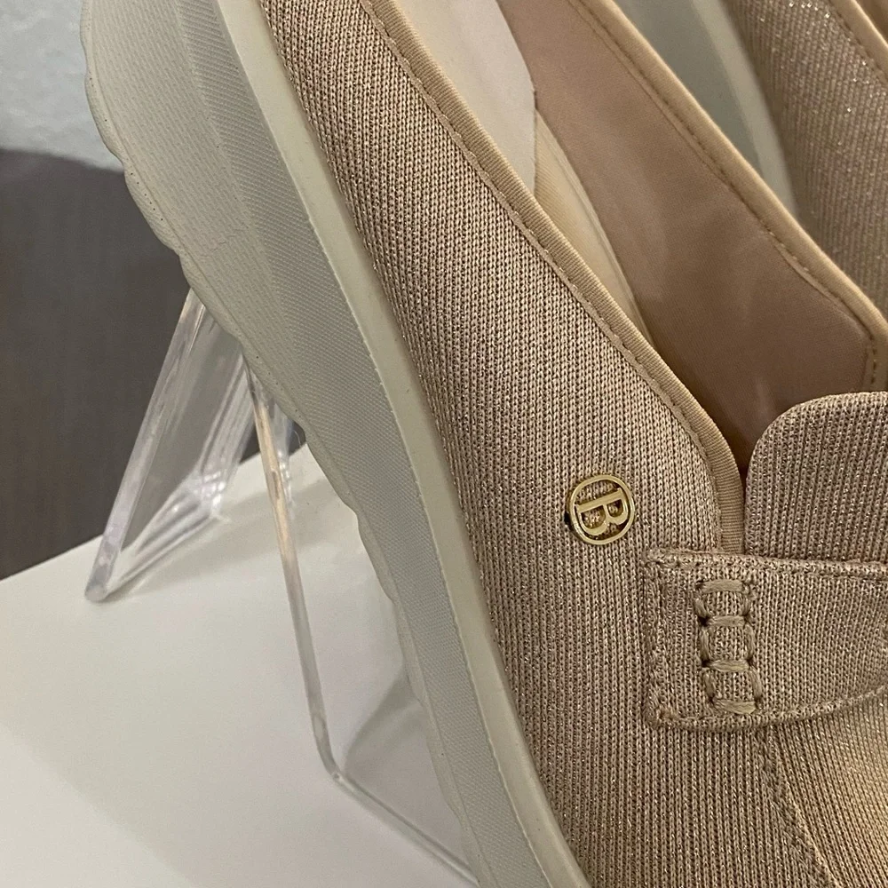 Bzees Women's Beige Loafers - Picture 5 of 5